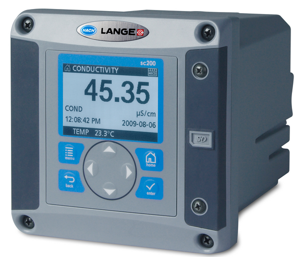 SC200 Universal Controller: 100-240 V AC with one digital sensor input and two 4-20 mA outputs